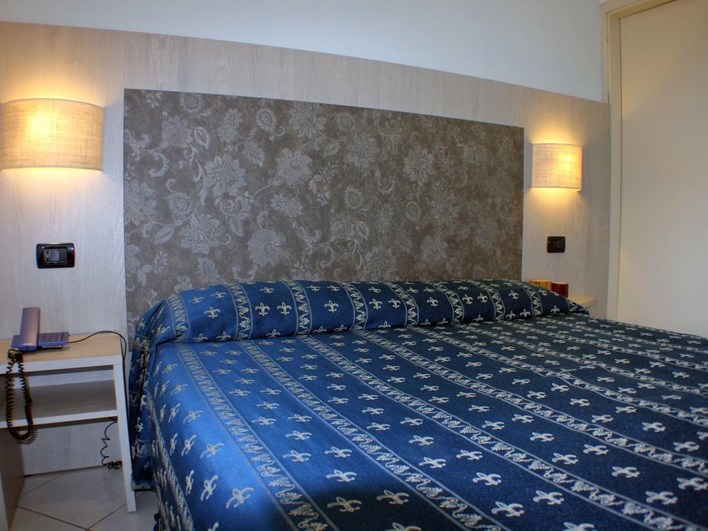 Hotel Europa Park ليدو دي سبينا المظهر الخارجي الصورة